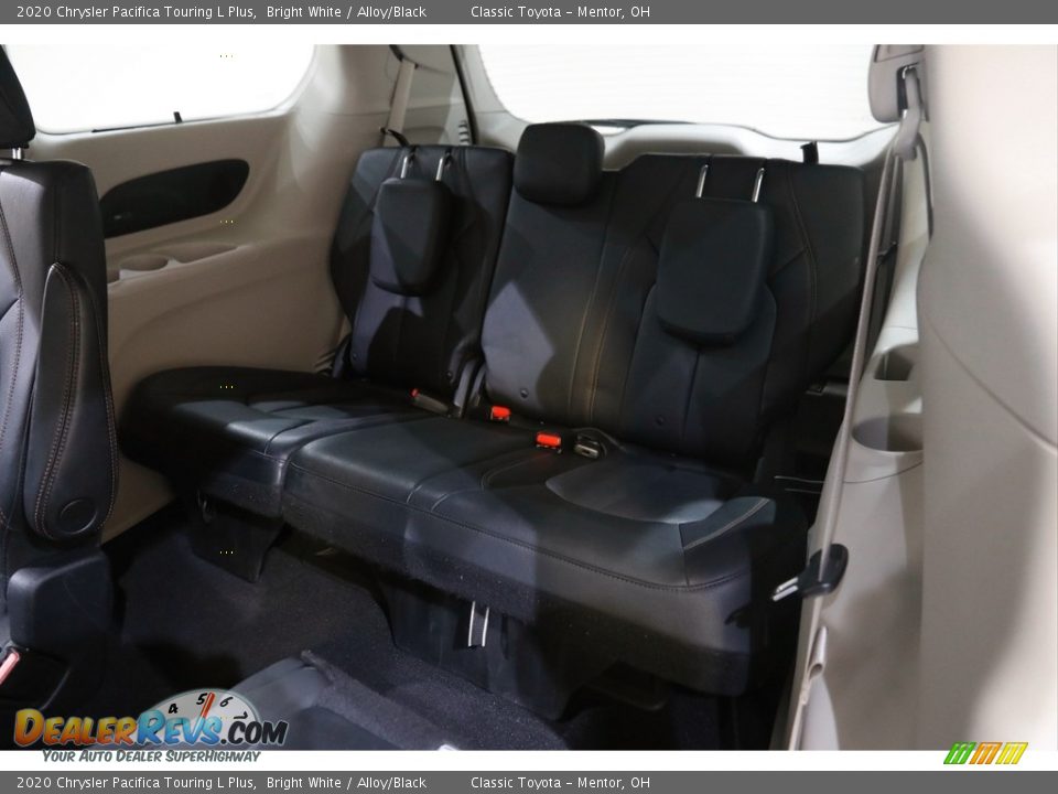 2020 Chrysler Pacifica Touring L Plus Bright White / Alloy/Black Photo #22