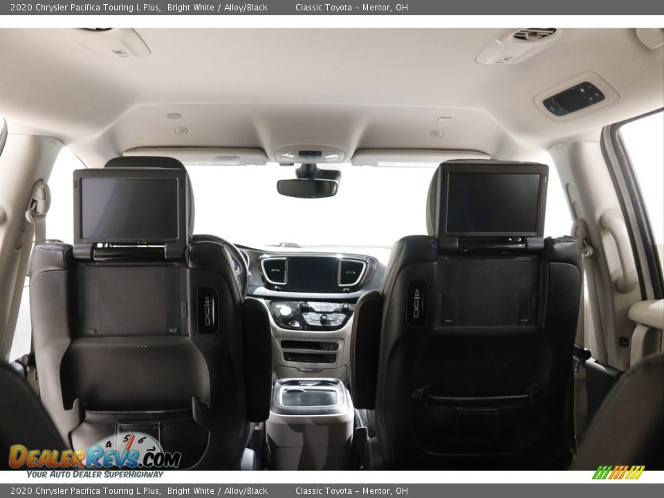 2020 Chrysler Pacifica Touring L Plus Bright White / Alloy/Black Photo #23