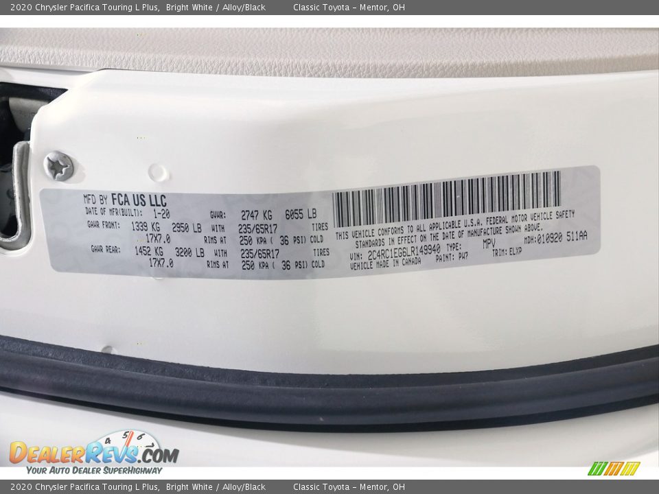 2020 Chrysler Pacifica Touring L Plus Bright White / Alloy/Black Photo #27