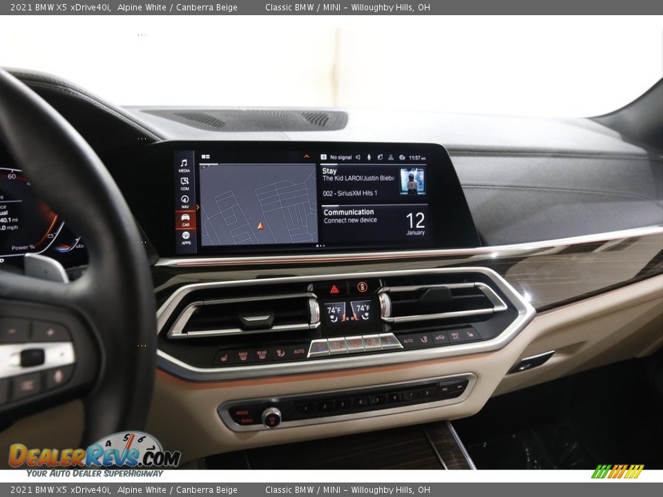 Dashboard of 2021 BMW X5 xDrive40i Photo #9