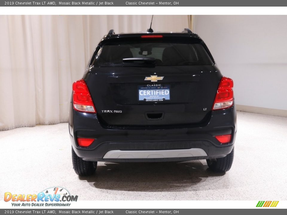 2019 Chevrolet Trax LT AWD Mosaic Black Metallic / Jet Black Photo #17