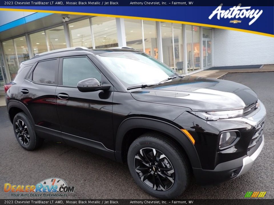 2023 Chevrolet TrailBlazer LT AWD Mosaic Black Metallic / Jet Black Photo #1