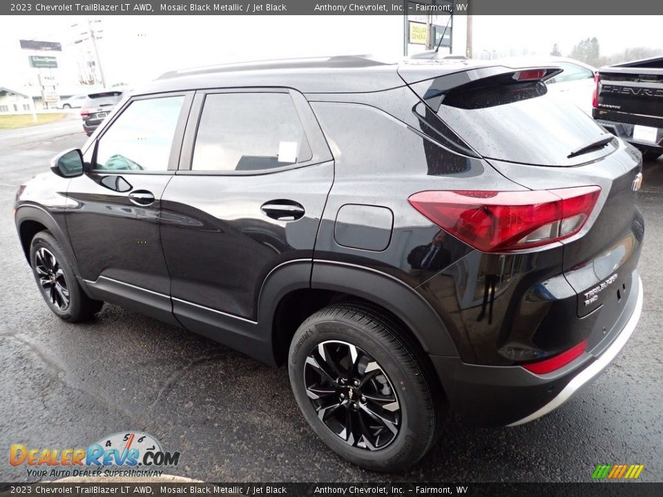 2023 Chevrolet TrailBlazer LT AWD Mosaic Black Metallic / Jet Black Photo #6