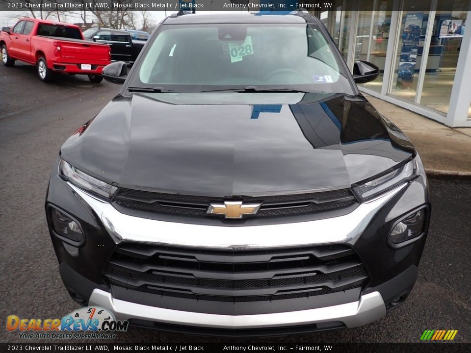2023 Chevrolet TrailBlazer LT AWD Mosaic Black Metallic / Jet Black Photo #9