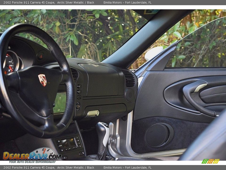 Dashboard of 2002 Porsche 911 Carrera 4S Coupe Photo #29