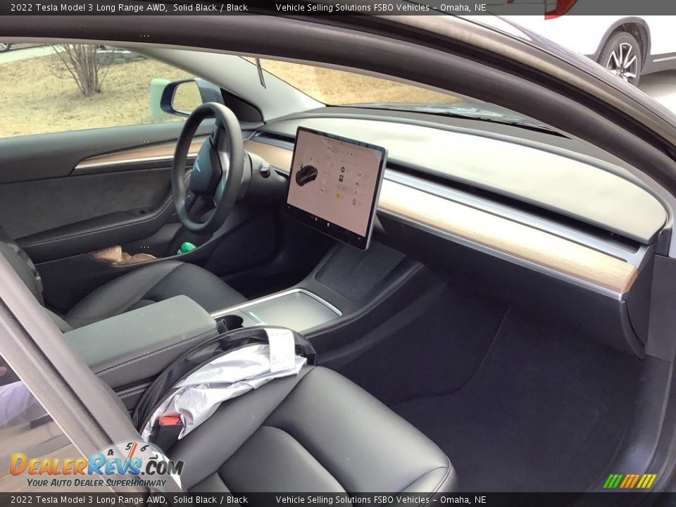 Dashboard of 2022 Tesla Model 3 Long Range AWD Photo #9