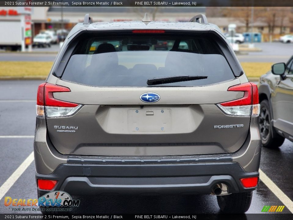 2021 Subaru Forester 2.5i Premium Sepia Bronze Metallic / Black Photo #6