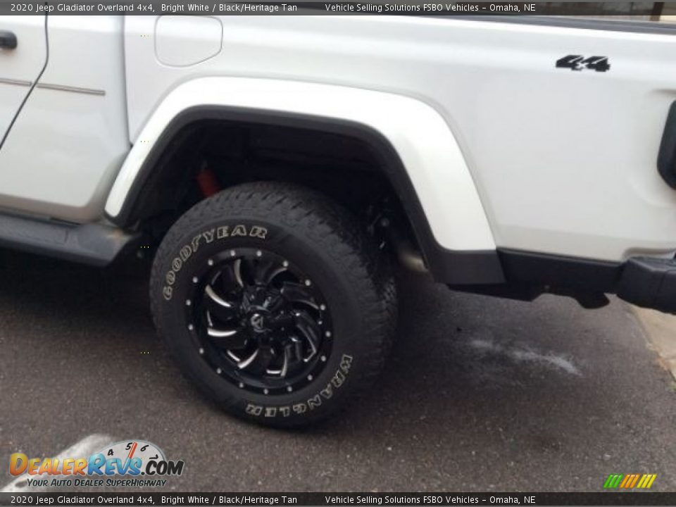 2020 Jeep Gladiator Overland 4x4 Bright White / Black/Heritage Tan Photo #13