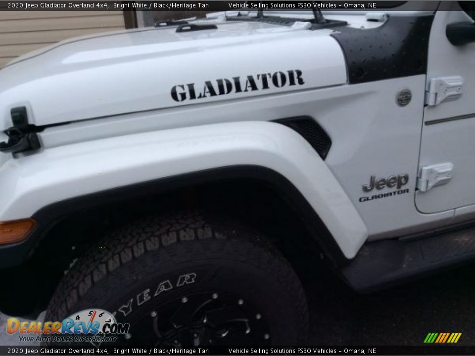 2020 Jeep Gladiator Overland 4x4 Bright White / Black/Heritage Tan Photo #14