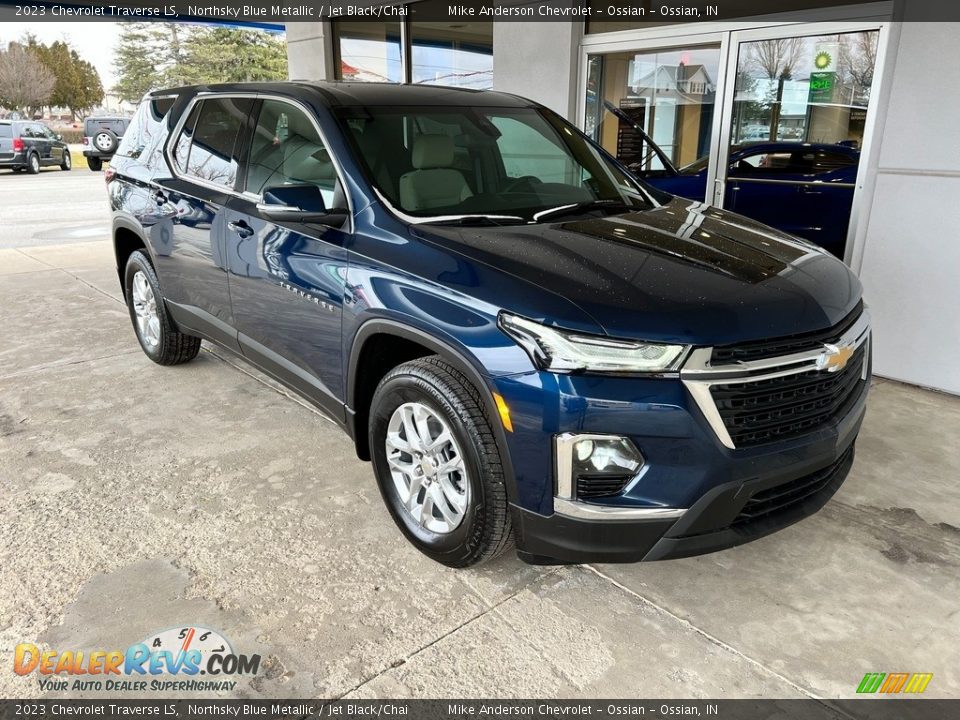 2023 Chevrolet Traverse LS Northsky Blue Metallic / Jet Black/Chai Photo #5