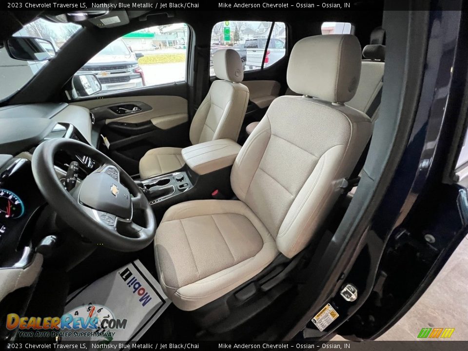 Front Seat of 2023 Chevrolet Traverse LS Photo #16