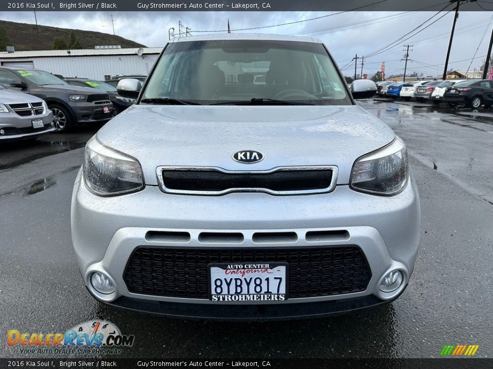 2016 Kia Soul ! Bright Silver / Black Photo #2