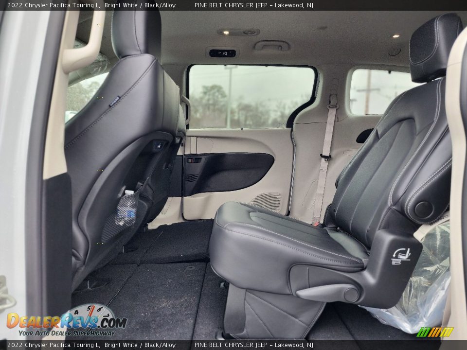 Rear Seat of 2022 Chrysler Pacifica Touring L Photo #7