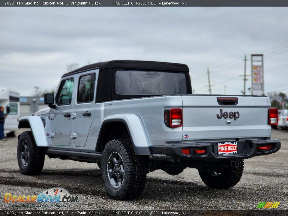 2023 Jeep Gladiator Rubicon 4x4 Silver Zynith / Black Photo #4