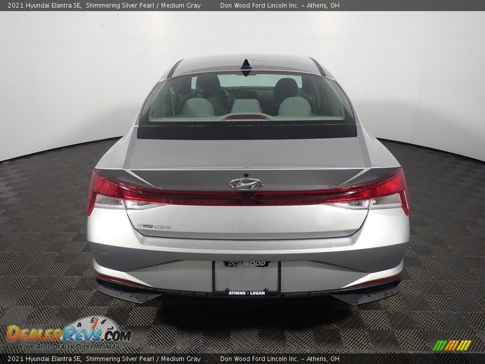 2021 Hyundai Elantra SE Shimmering Silver Pearl / Medium Gray Photo #13