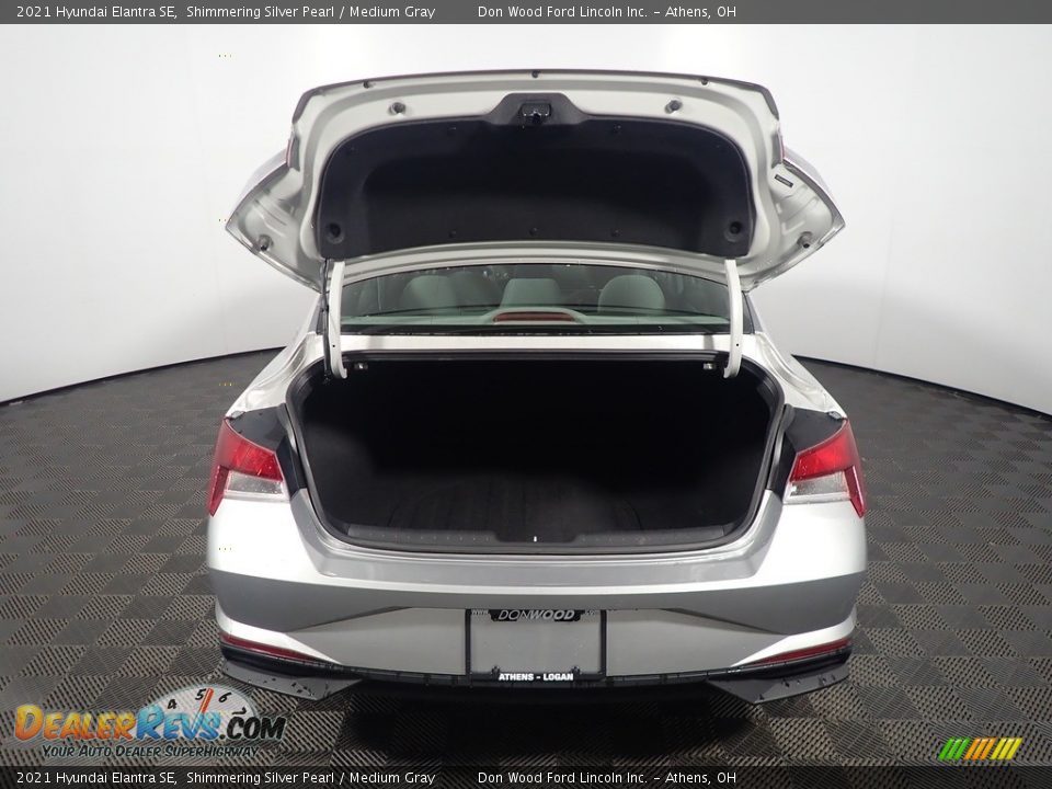 2021 Hyundai Elantra SE Shimmering Silver Pearl / Medium Gray Photo #14