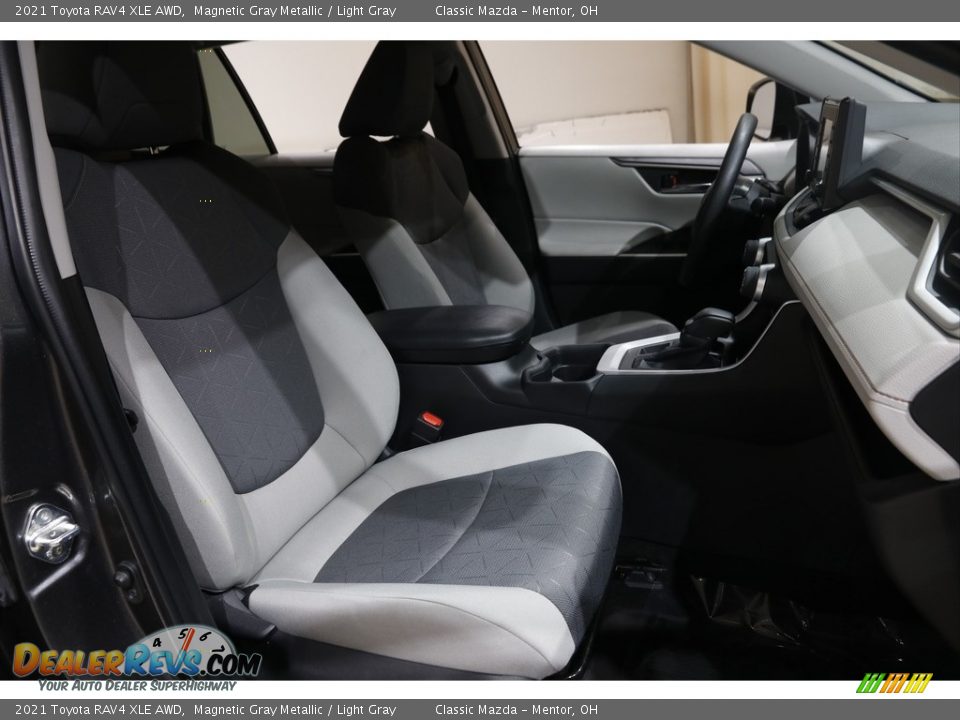 2021 Toyota RAV4 XLE AWD Magnetic Gray Metallic / Light Gray Photo #14