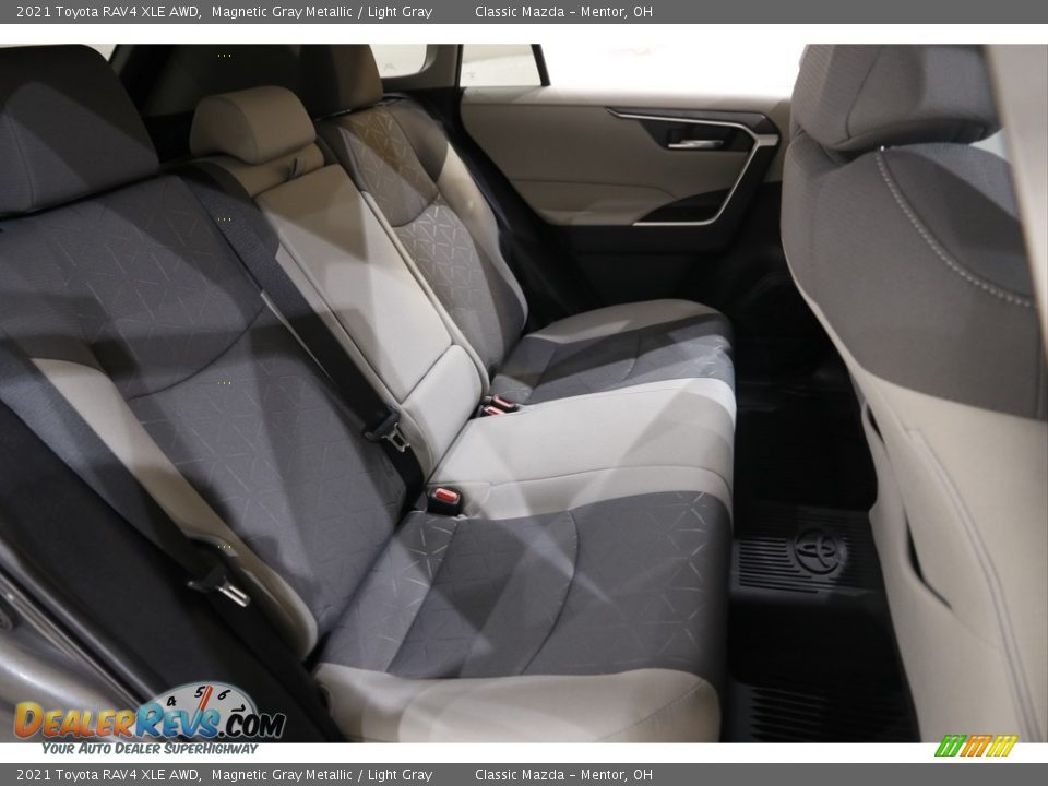 2021 Toyota RAV4 XLE AWD Magnetic Gray Metallic / Light Gray Photo #15