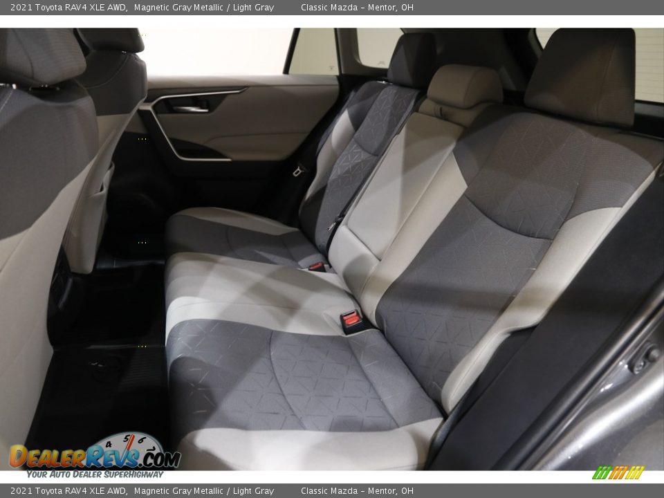 2021 Toyota RAV4 XLE AWD Magnetic Gray Metallic / Light Gray Photo #16