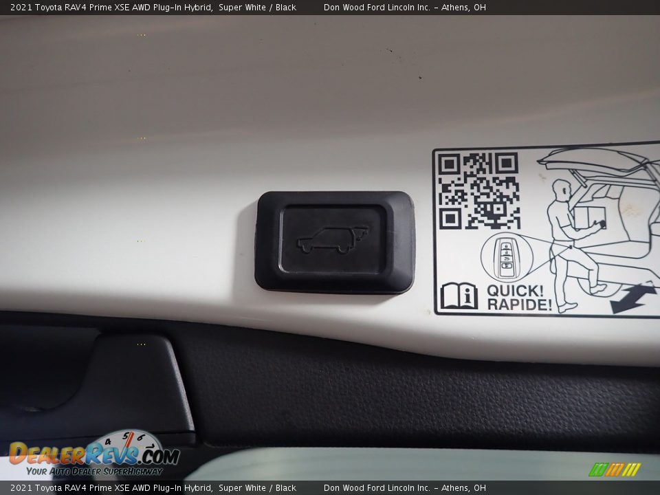2021 Toyota RAV4 Prime XSE AWD Plug-In Hybrid Super White / Black Photo #17