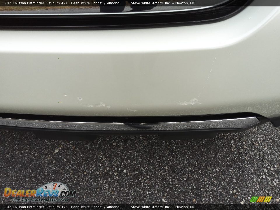 2020 Nissan Pathfinder Platinum 4x4 Pearl White Tricoat / Almond Photo #5