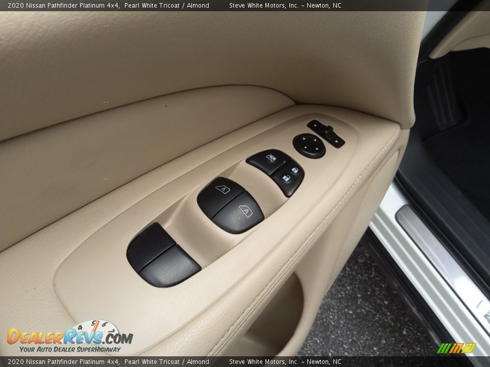Door Panel of 2020 Nissan Pathfinder Platinum 4x4 Photo #13