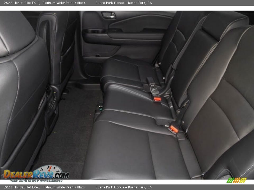 Rear Seat of 2022 Honda Pilot EX-L Photo #17