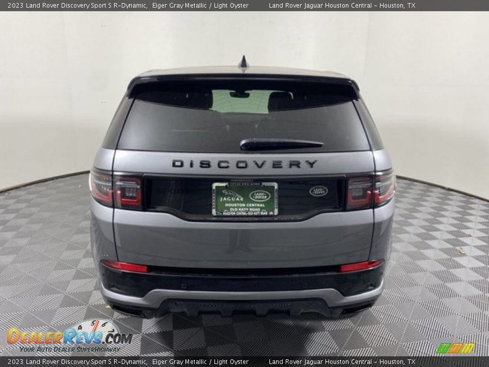 2023 Land Rover Discovery Sport S R-Dynamic Eiger Gray Metallic / Light Oyster Photo #7