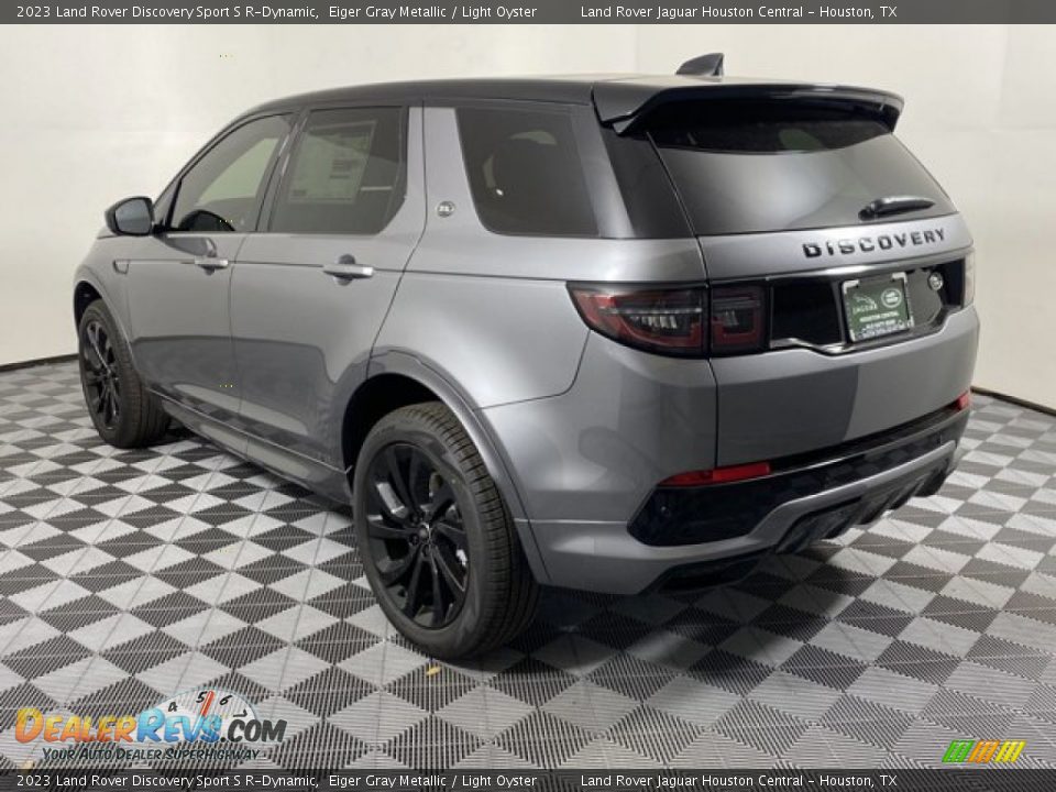 2023 Land Rover Discovery Sport S R-Dynamic Eiger Gray Metallic / Light Oyster Photo #10