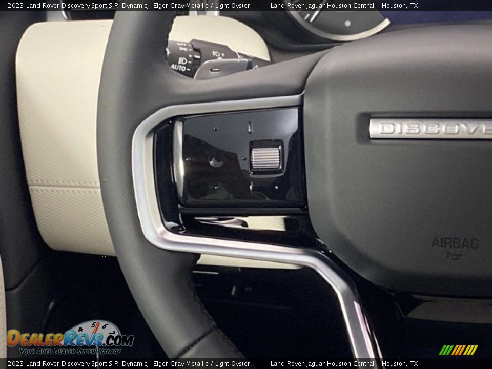 2023 Land Rover Discovery Sport S R-Dynamic Steering Wheel Photo #17