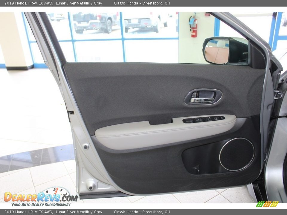 2019 Honda HR-V EX AWD Lunar Silver Metallic / Gray Photo #27
