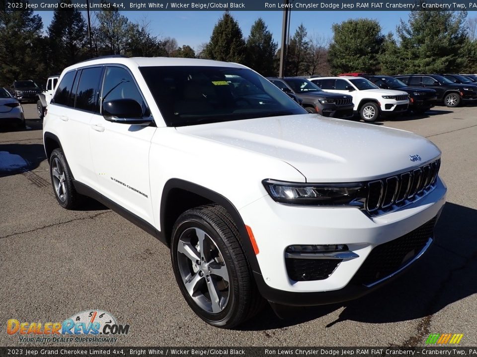 2023 Jeep Grand Cherokee Limited 4x4 Bright White / Wicker Beige/Global Black Photo #7