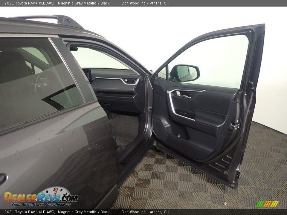 2021 Toyota RAV4 XLE AWD Magnetic Gray Metallic / Black Photo #36