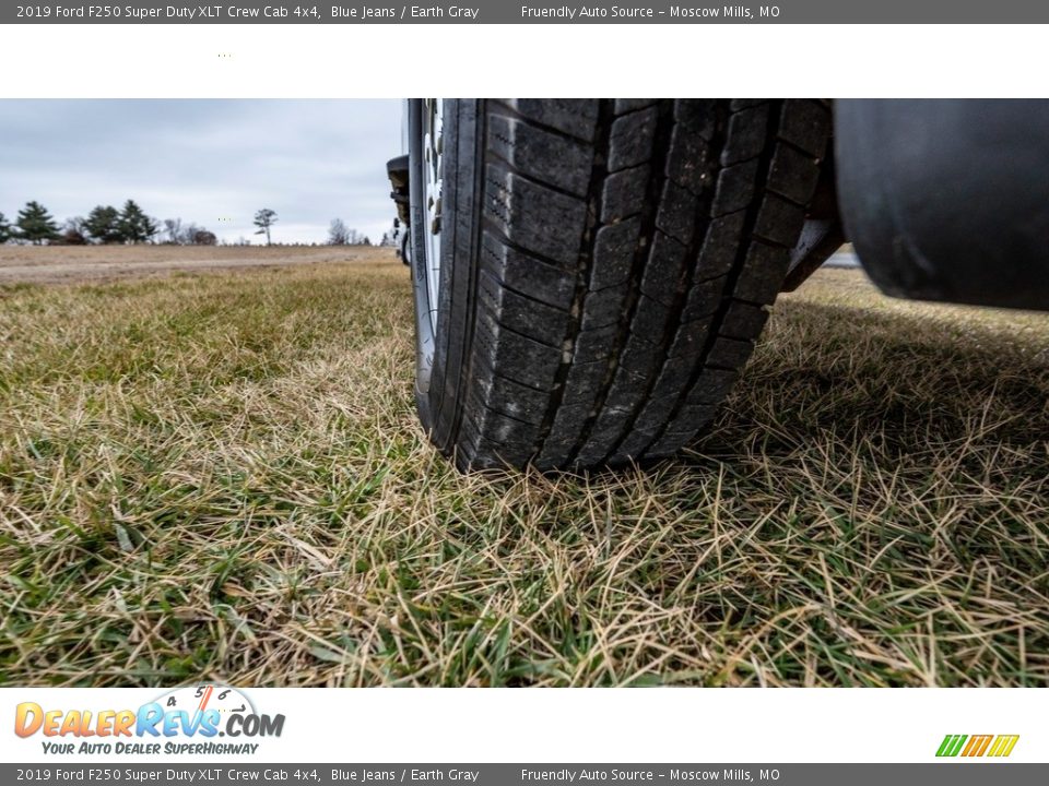 2019 Ford F250 Super Duty XLT Crew Cab 4x4 Blue Jeans / Earth Gray Photo #11