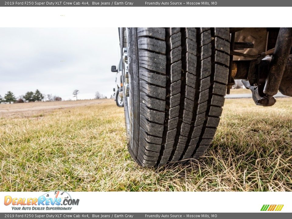 2019 Ford F250 Super Duty XLT Crew Cab 4x4 Blue Jeans / Earth Gray Photo #12