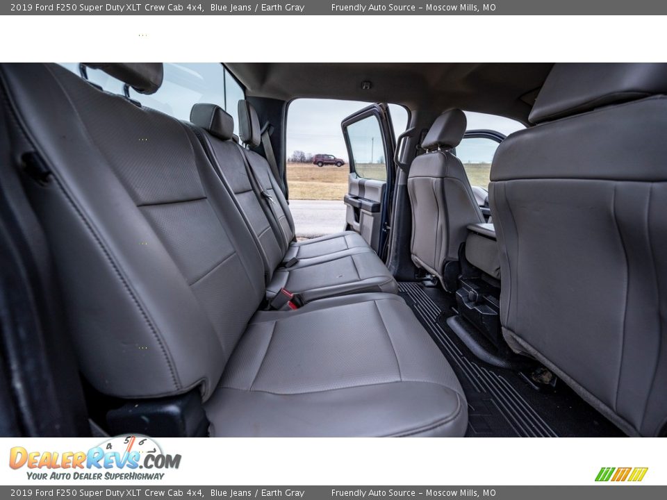 2019 Ford F250 Super Duty XLT Crew Cab 4x4 Blue Jeans / Earth Gray Photo #21