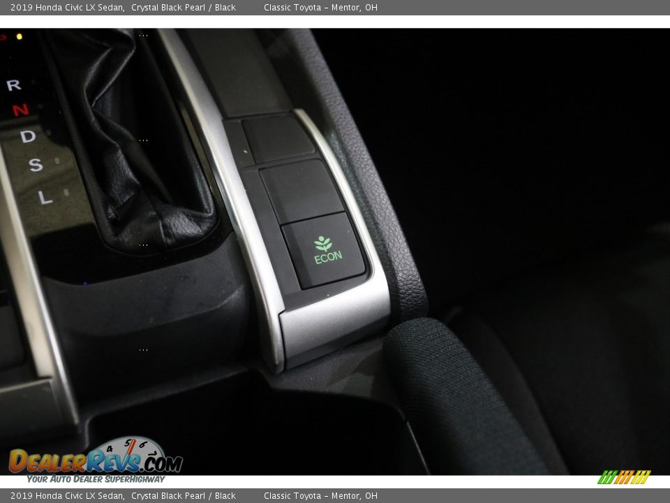 2019 Honda Civic LX Sedan Crystal Black Pearl / Black Photo #13