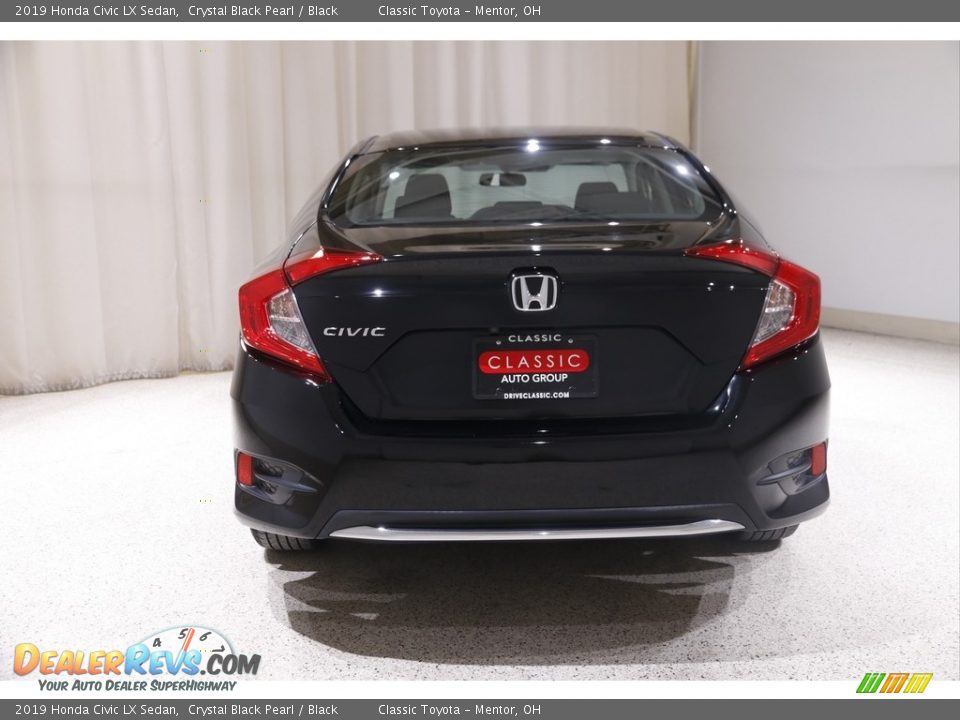 2019 Honda Civic LX Sedan Crystal Black Pearl / Black Photo #17