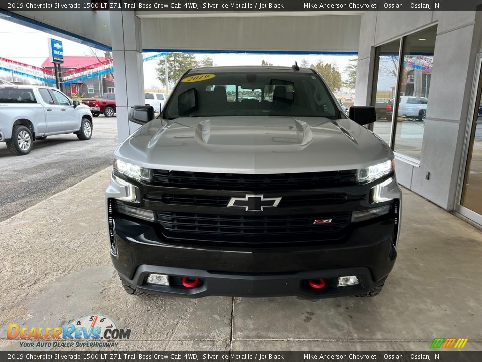 2019 Chevrolet Silverado 1500 LT Z71 Trail Boss Crew Cab 4WD Silver Ice Metallic / Jet Black Photo #3