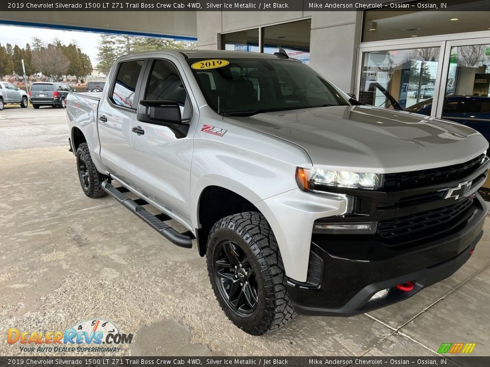 2019 Chevrolet Silverado 1500 LT Z71 Trail Boss Crew Cab 4WD Silver Ice Metallic / Jet Black Photo #5