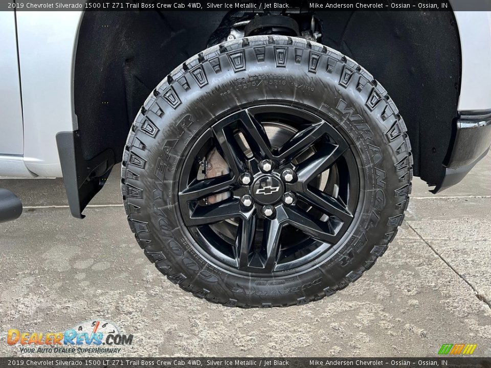 2019 Chevrolet Silverado 1500 LT Z71 Trail Boss Crew Cab 4WD Silver Ice Metallic / Jet Black Photo #13