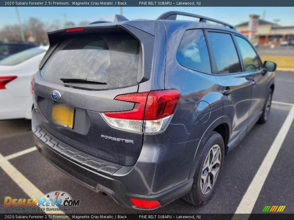2020 Subaru Forester 2.5i Premium Magnetite Gray Metallic / Black Photo #8