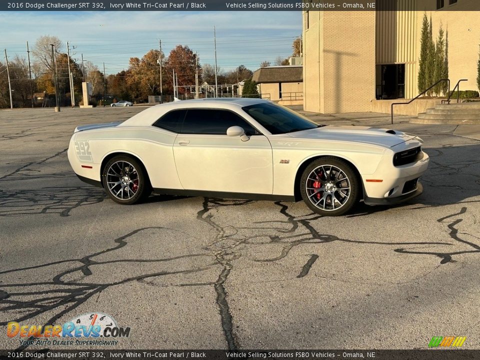 Ivory White Tri-Coat Pearl 2016 Dodge Challenger SRT 392 Photo #13