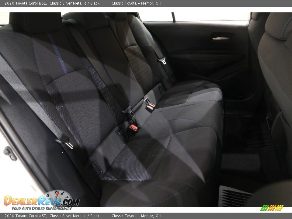 2020 Toyota Corolla SE Classic Silver Metallic / Black Photo #15