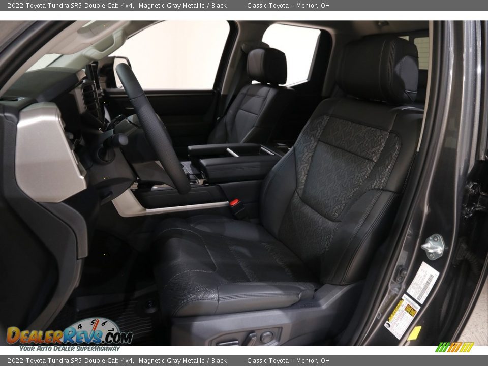 2022 Toyota Tundra SR5 Double Cab 4x4 Magnetic Gray Metallic / Black Photo #5
