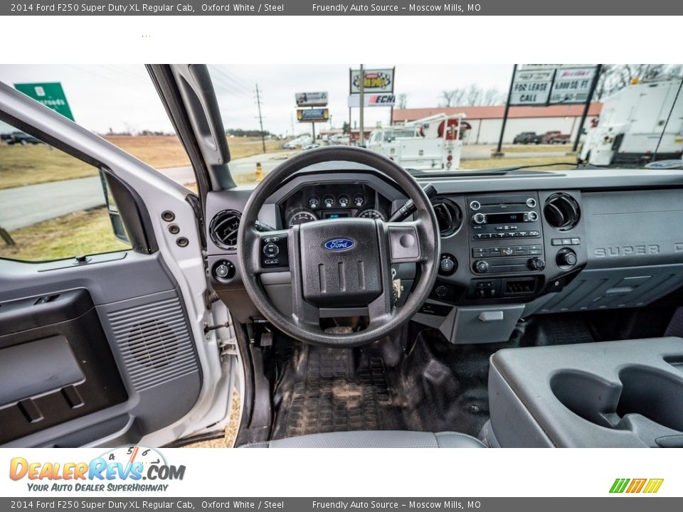 2014 Ford F250 Super Duty XL Regular Cab Oxford White / Steel Photo #11