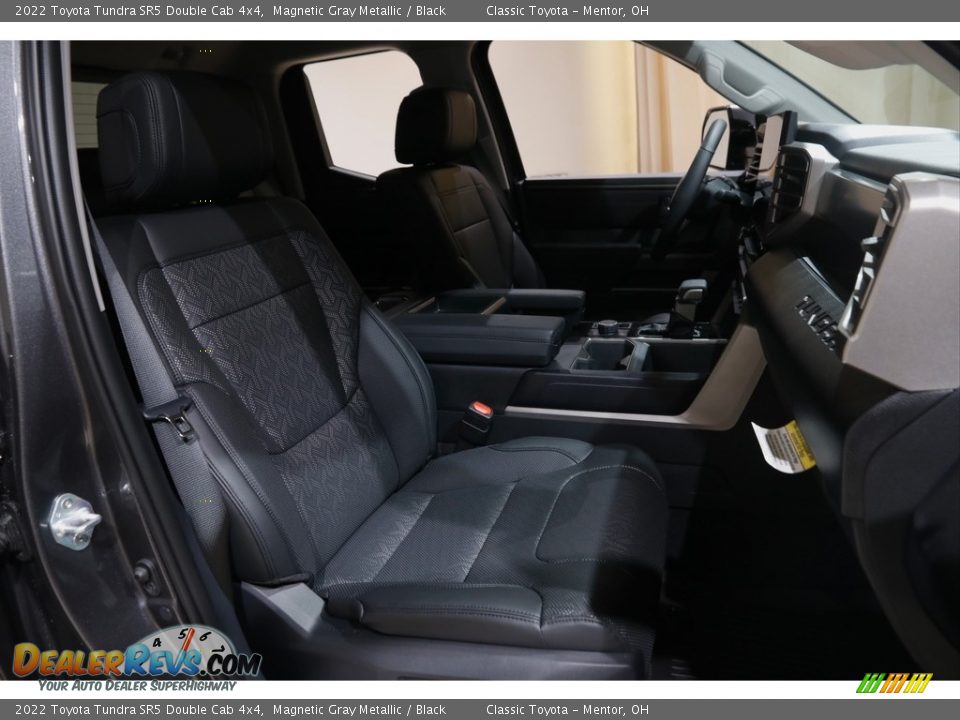 Front Seat of 2022 Toyota Tundra SR5 Double Cab 4x4 Photo #18