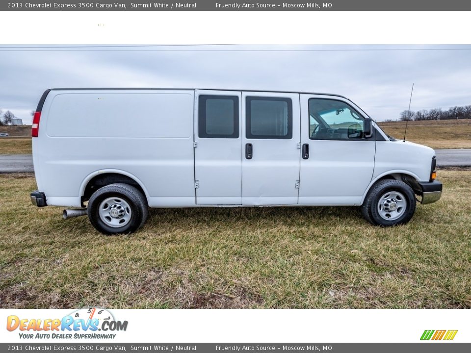 2013 Chevrolet Express 3500 Cargo Van Summit White / Neutral Photo #2