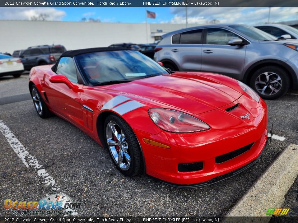 Front 3/4 View of 2012 Chevrolet Corvette Grand Sport Convertible Photo #3