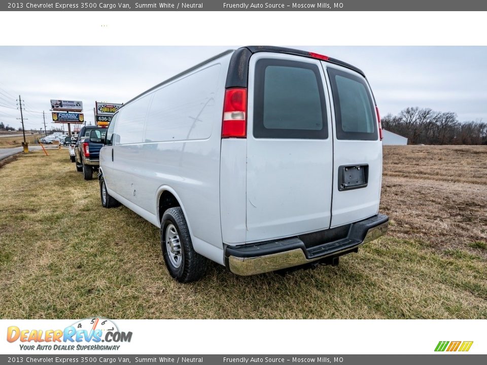 2013 Chevrolet Express 3500 Cargo Van Summit White / Neutral Photo #9